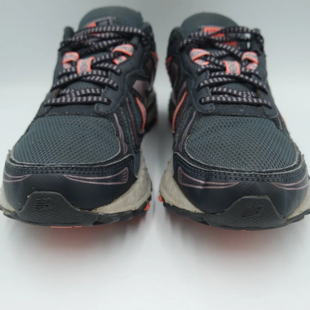 New Balance 410v5 All Terrain Trail Running Shoes Womens Grey Sneaker Size 7.5
